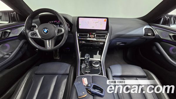 BMW 8 Series 2023, фото 10