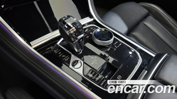 BMW 8 Series 2023, фото 12
