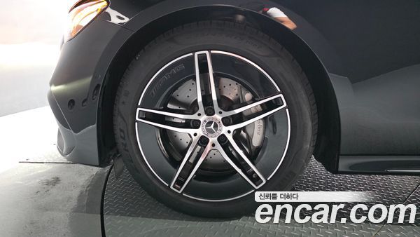 Mercedes-Benz E-Class 2026, фото 4
