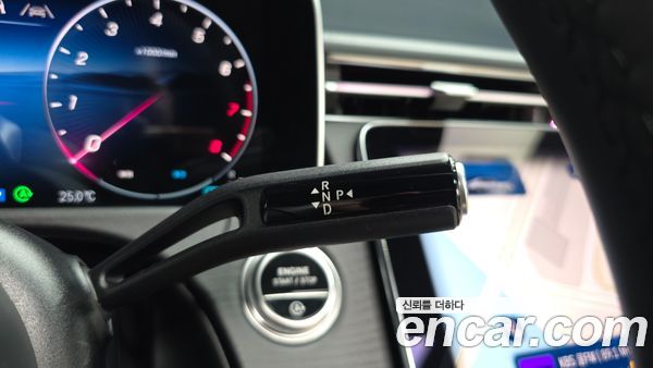 Mercedes-Benz E-Class 2026, фото 11