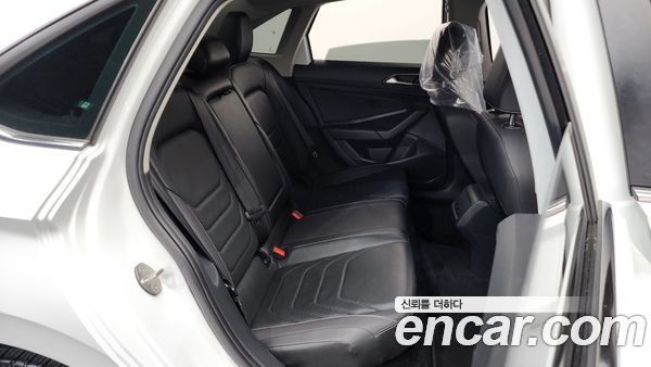 Volkswagen Jetta 2021, фото 16