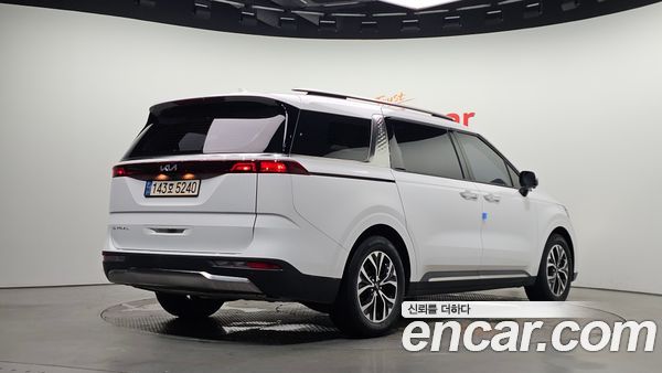 Kia Carnival 2022, фото 2