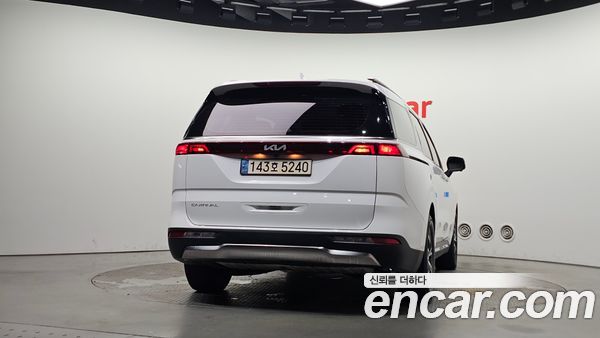 Kia Carnival 2022, фото 4
