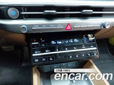 Hyundai Grandeur 2023, фото 32