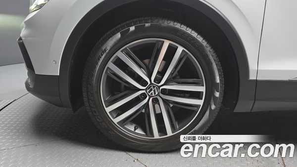 Volkswagen Tiguan 2021, фото 5