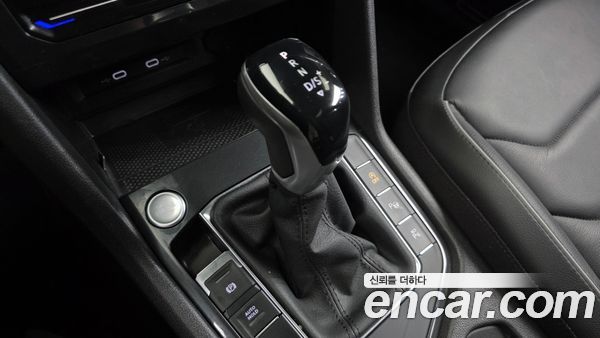 Volkswagen Tiguan 2021, фото 9