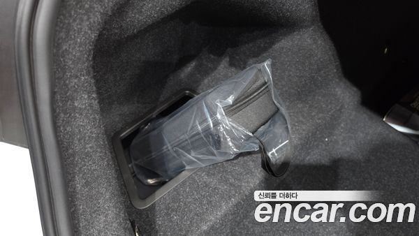 BMW 5 Series 2025, фото 21