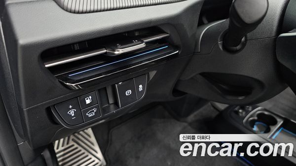 Kia EV6 2023, фото 30