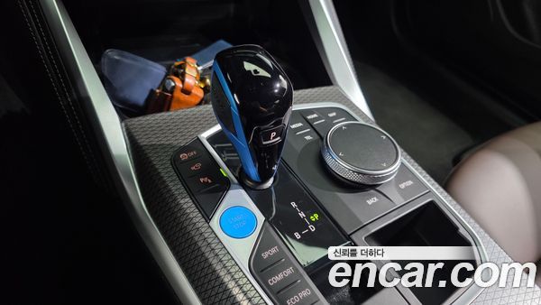 BMW i4 2022, фото 9