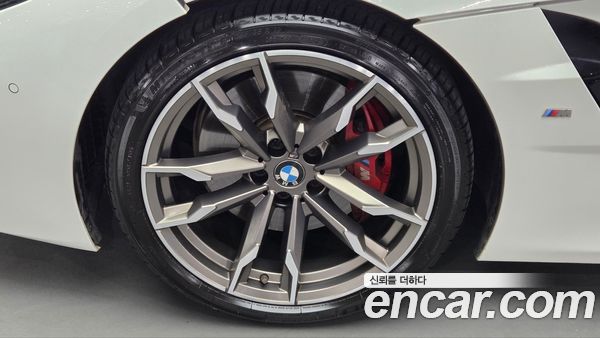 BMW Z4 2024, фото 5