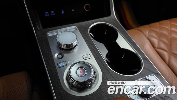 Genesis GV80 2024, фото 12