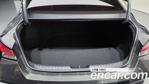 Hyundai Elantra 2024, фото 29