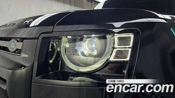 Land Rover Defender 2022, фото 8