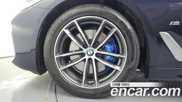 BMW 5 Series 2022, фото 5