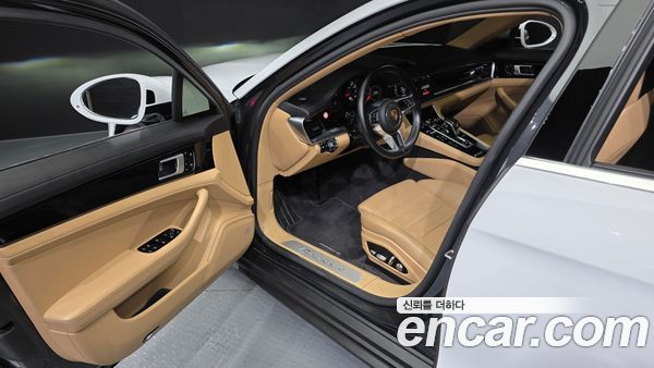 Porsche Panamera 2020, фото 13