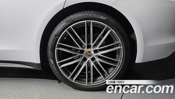 Porsche Panamera 2020, фото 7