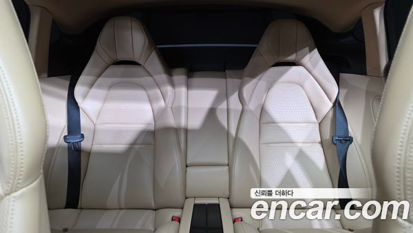 Porsche Panamera 2020, фото 32