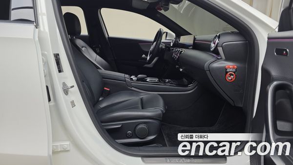 Mercedes-Benz A-Class 2021, фото 15