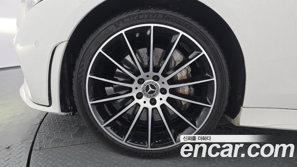 Mercedes-Benz CLS 2021, фото 5