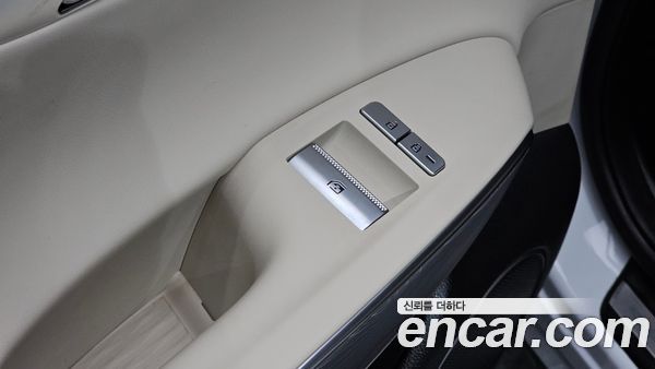 Genesis GV70 2021, фото 28