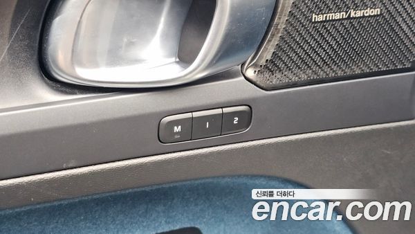 Volvo C40 2022, фото 30