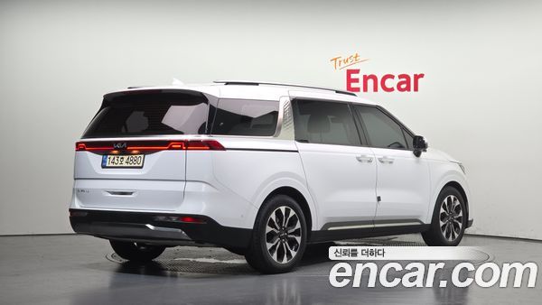 Kia Carnival 2023, фото 2