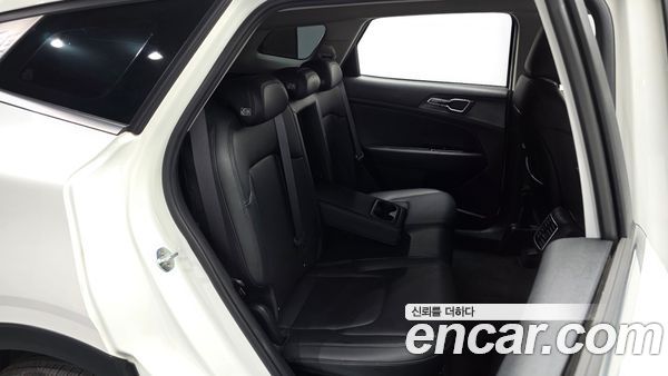 Kia Sportage 2022, фото 17