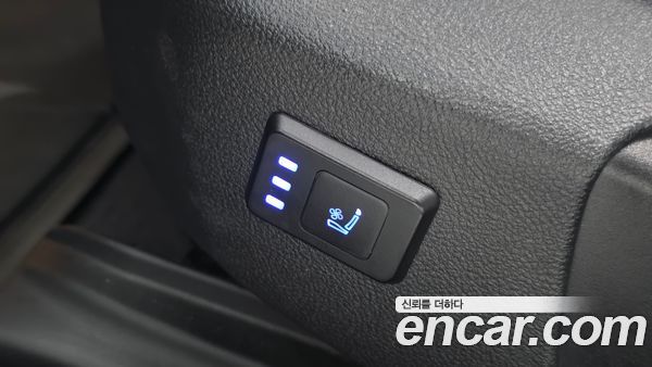 BMW 2 Series 2021, фото 23