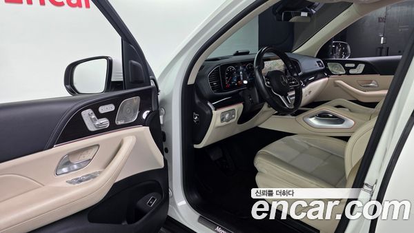 Mercedes-Benz GLE 2023, фото 13