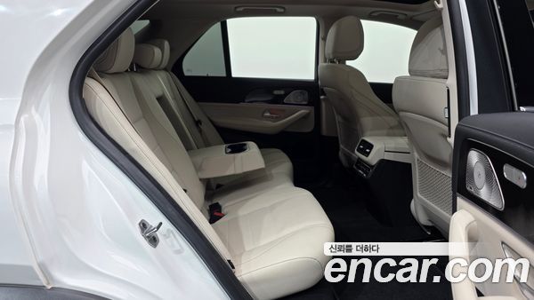 Mercedes-Benz GLE 2023, фото 18