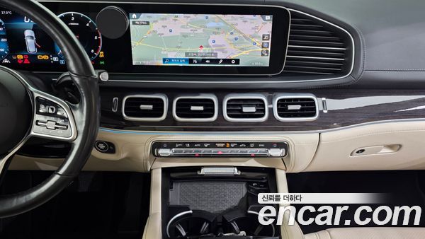 Mercedes-Benz GLE 2023, фото 20