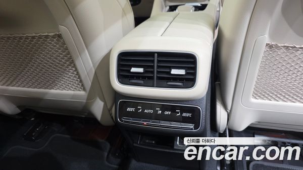 Mercedes-Benz GLE 2023, фото 35