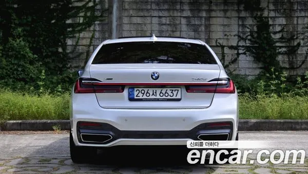 BMW 7 Series 2021, фото 5