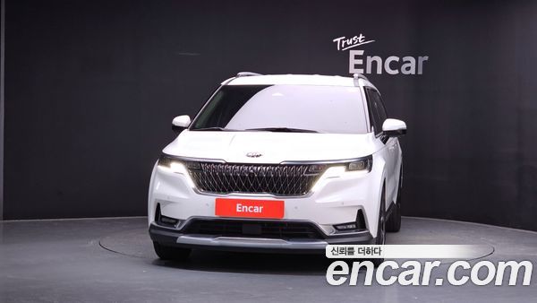 Kia Carnival 2021, фото 3