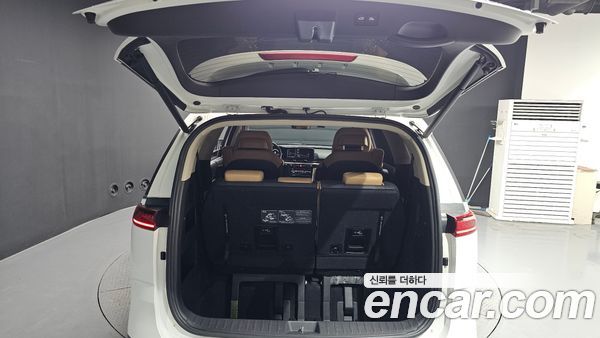 Kia Carnival 2021, фото 20