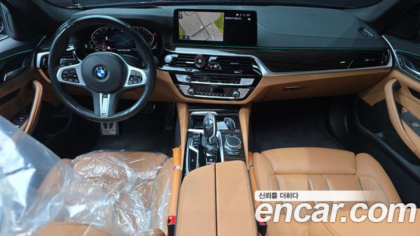 BMW 5 Series 2021, фото 9
