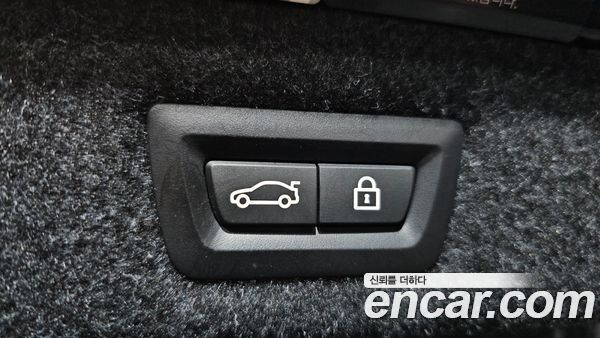 BMW 5 Series 2021, фото 25