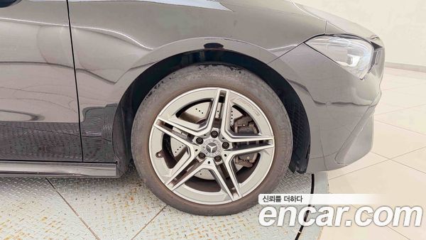 Mercedes-Benz CLA 2025, фото 10