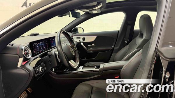 Mercedes-Benz CLA 2025, фото 18