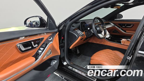 Mercedes-Benz S-Class 2023, фото 13