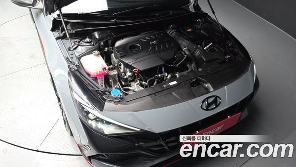 Hyundai Elantra 2023, фото 5