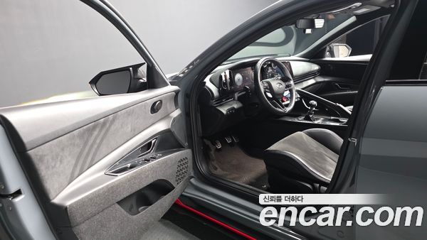 Hyundai Elantra 2023, фото 12