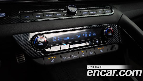 Hyundai Elantra 2023, фото 23