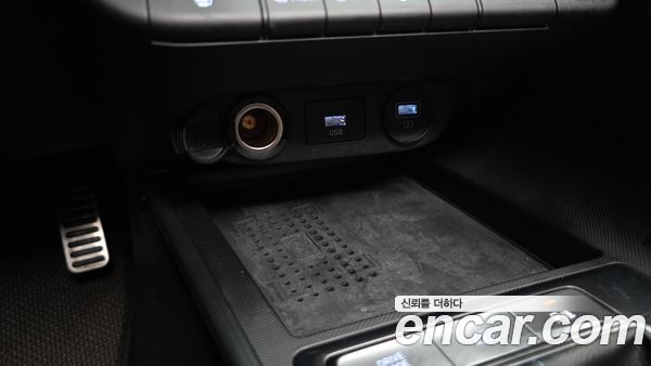 Hyundai Elantra 2023, фото 15