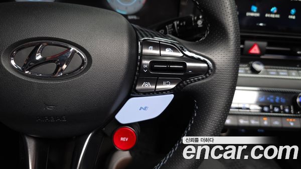 Hyundai Elantra 2023, фото 30