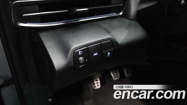 Hyundai Elantra 2023, фото 35