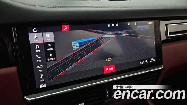 Porsche Cayenne 2020, фото 19