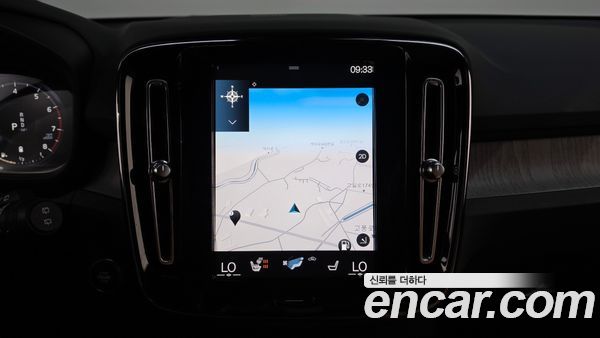Volvo XC40 2022, фото 19