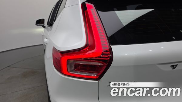 Volvo XC40 2022, фото 8