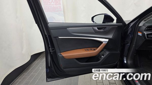 Audi A6 2021, фото 14